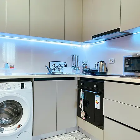 Near The Apartament Durrës